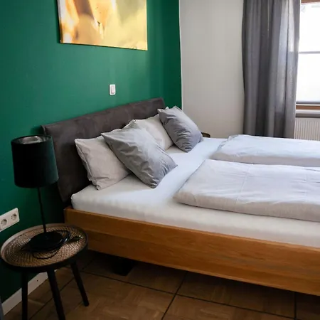 Claes Weinquartier - & Wein By Niko Schmitt Appartement *