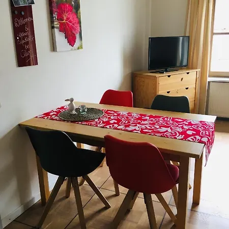 Weingut Claes Schmitt Erben Apartment *